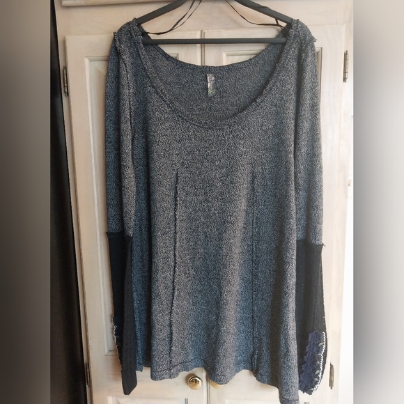 Free People Fly Far Away Thermal Top Size Small - Picture 2 of 5